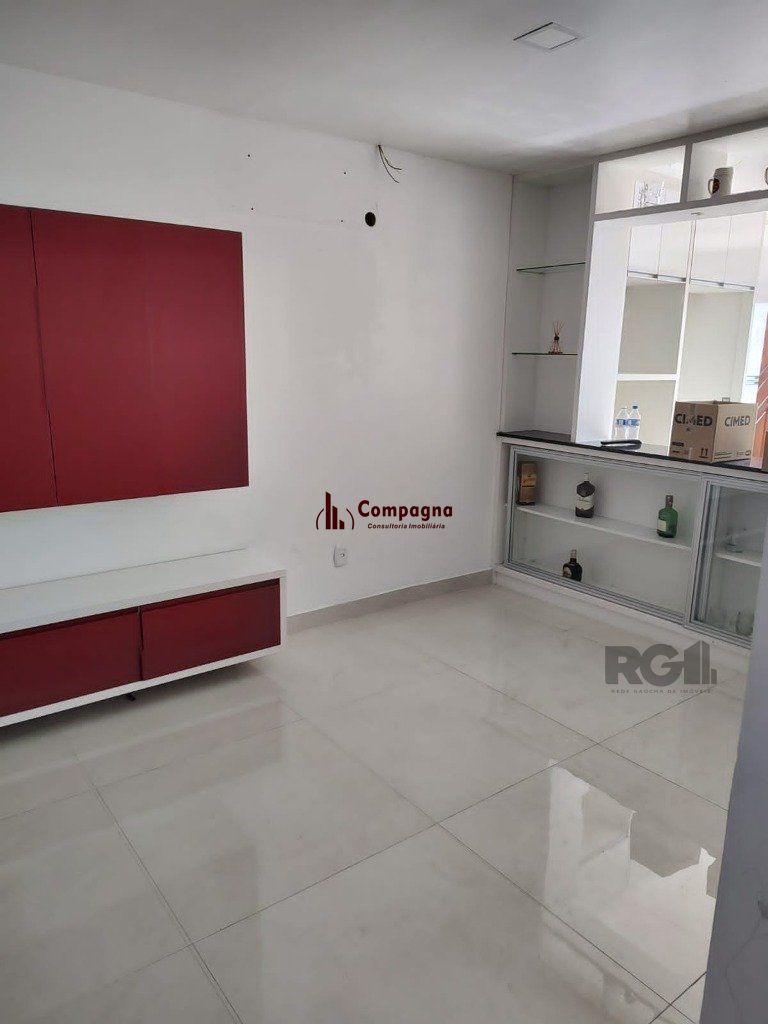 Casa sobrado no Verdes Campos de 3 dormitórios e 4 vagas  DESOCUPADA — foto 3