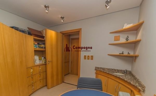 Sala comercial no bairro Petrópolis mobiliada — foto 5