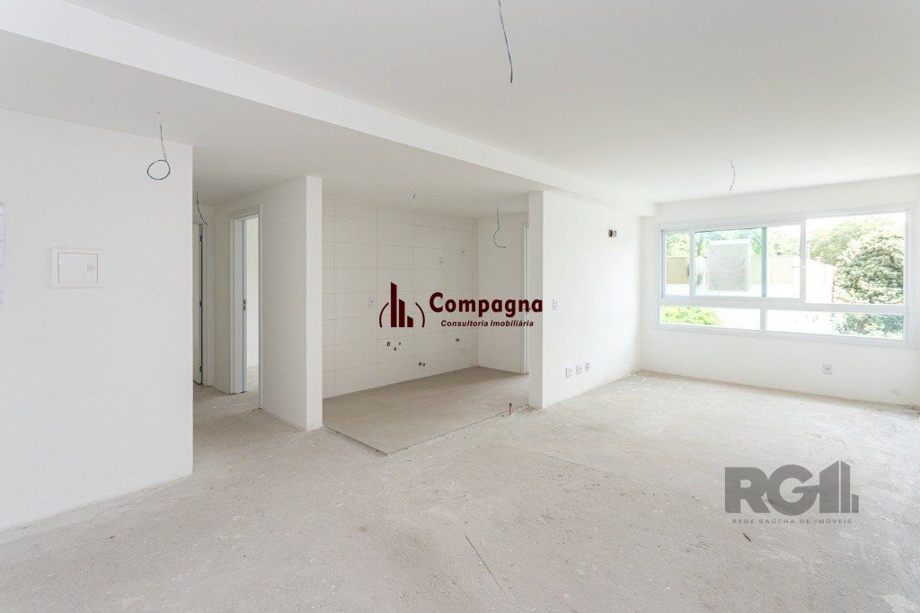 Apartamento de 2 dormitórios e 2 vagas NOVO desocupado