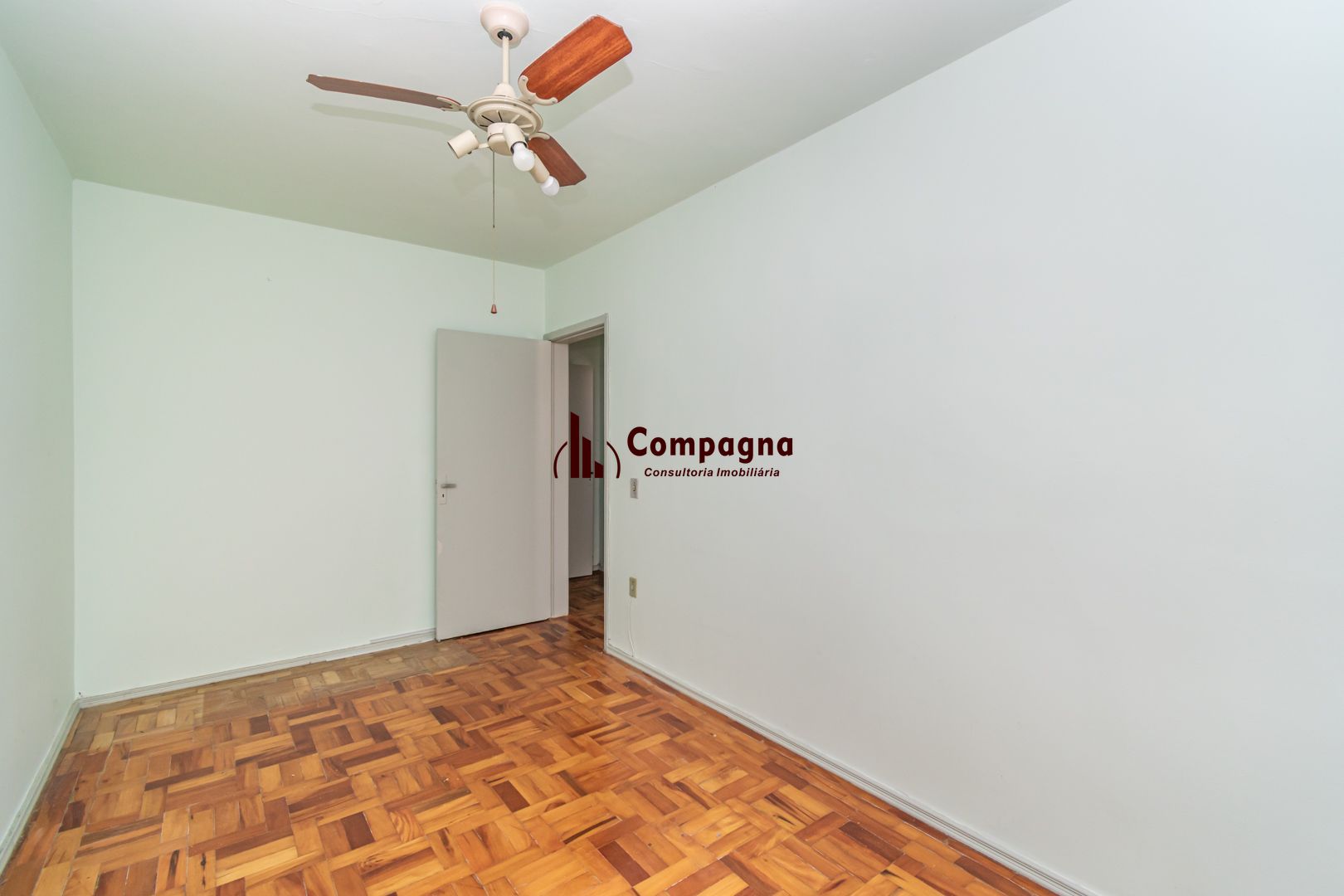 Apartamento de 2 dormitórios na Azenha — foto 2