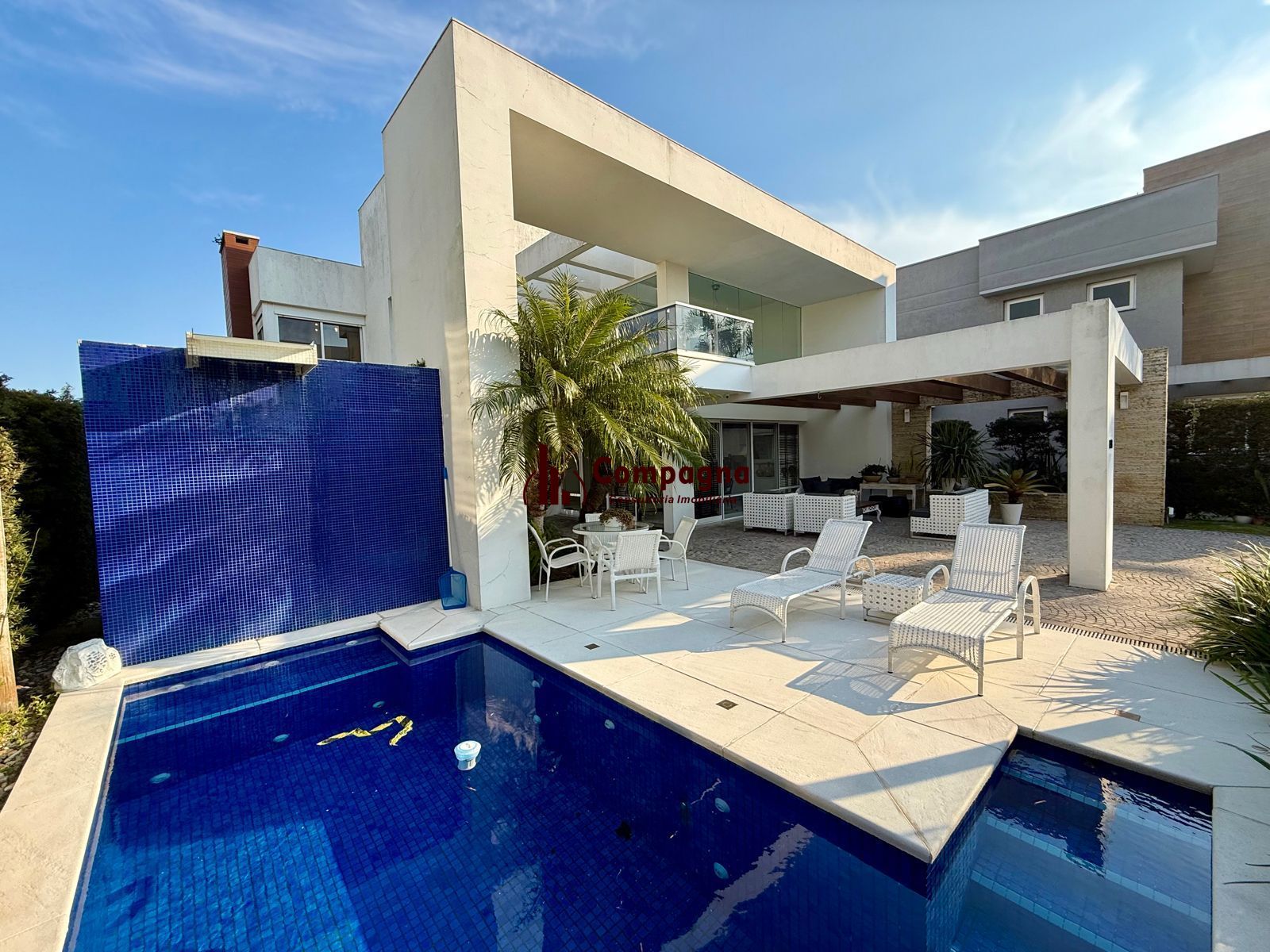 Casa 4 quartos à venda, 270m², Maristela - Xangri-Lá