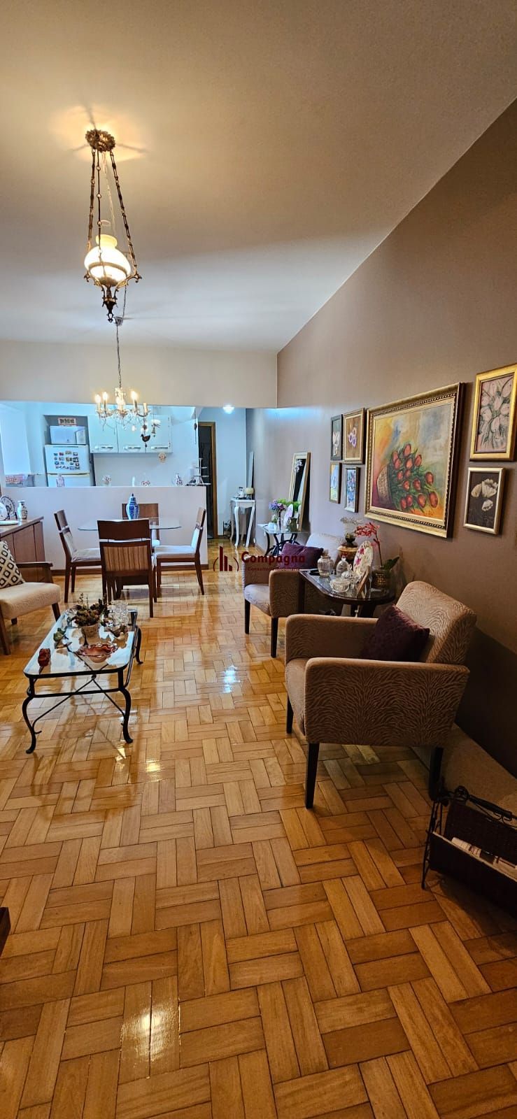 Apartamento no Centro de 1 dormitório REFORMADO