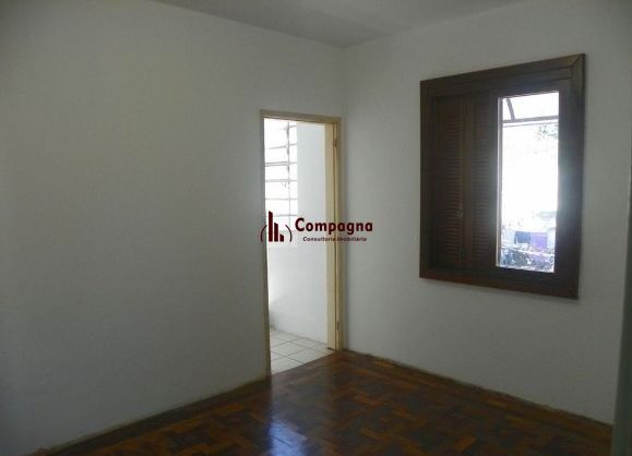 Apartamento de 2 dormitórios na Medianeira — foto 4