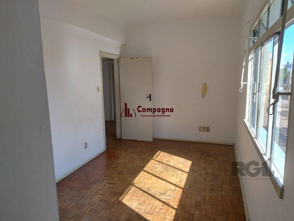 Apartamento 1 quartos à venda, 34m², Floresta - Porto Alegre