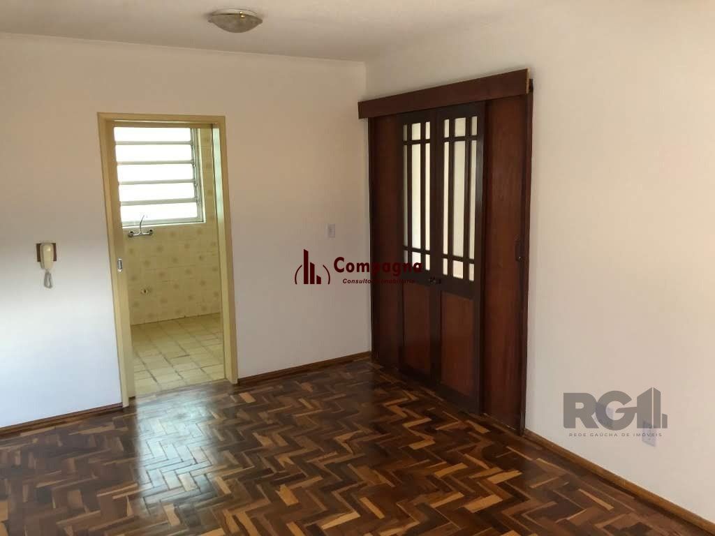 Apartamento no Passo D'areia de 2 dormitórios e vaga desocupado — foto 4