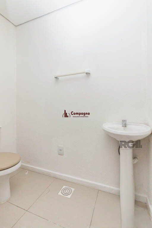 Sala Comercial à venda, 32m², São João - Porto Alegre — foto 3