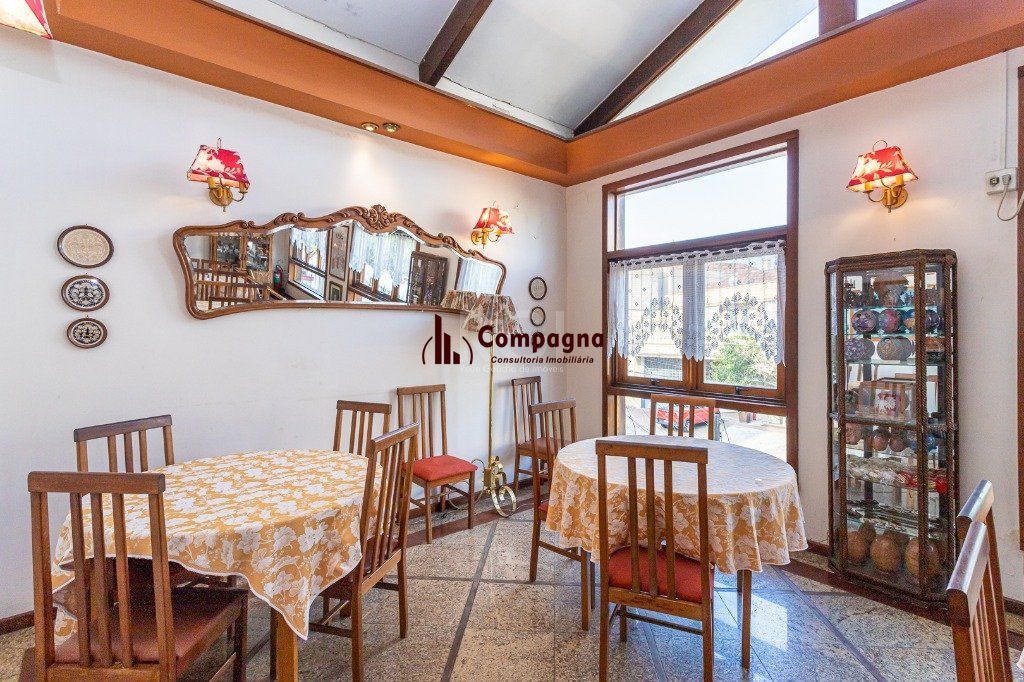 Casa para Venda - 272m², 3 dormitórios, 2 vagas - Santa Cecília — foto 3