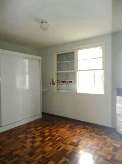 Apartamento no bairro Medianeira de 3 dormitórios DESOCUPADO — foto 2