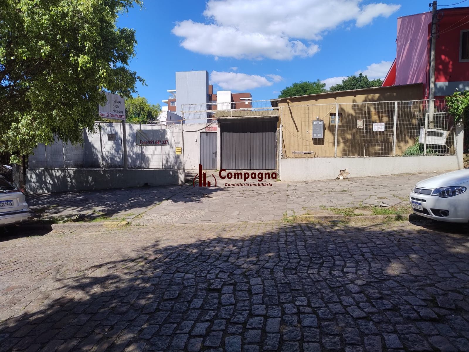 terreno com 1.354,80 metros ótimo para comercial onde funciona um grande estacionamento. ou para empreendimento residencial — foto 2