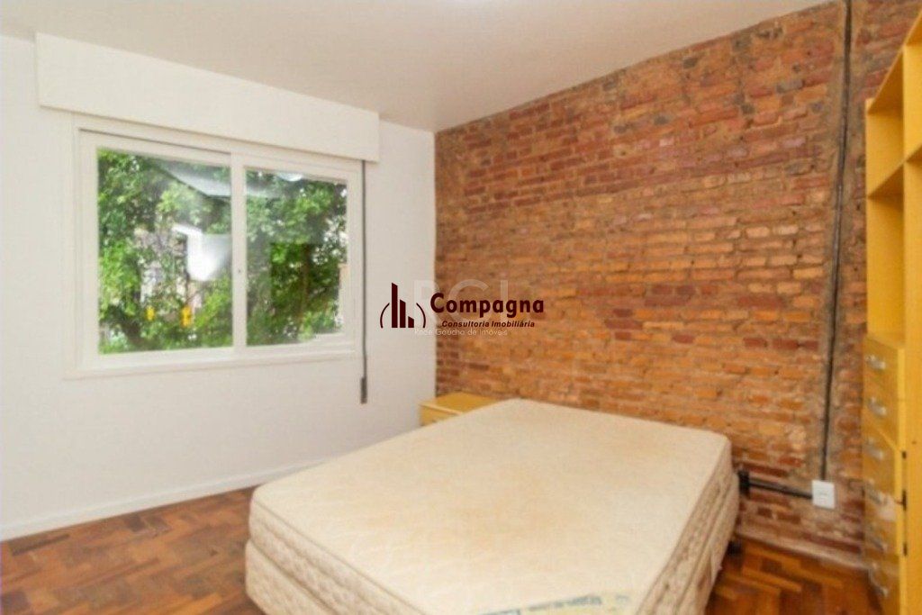 Apartamento no Petrópolis de 2 dormitórios — foto 3