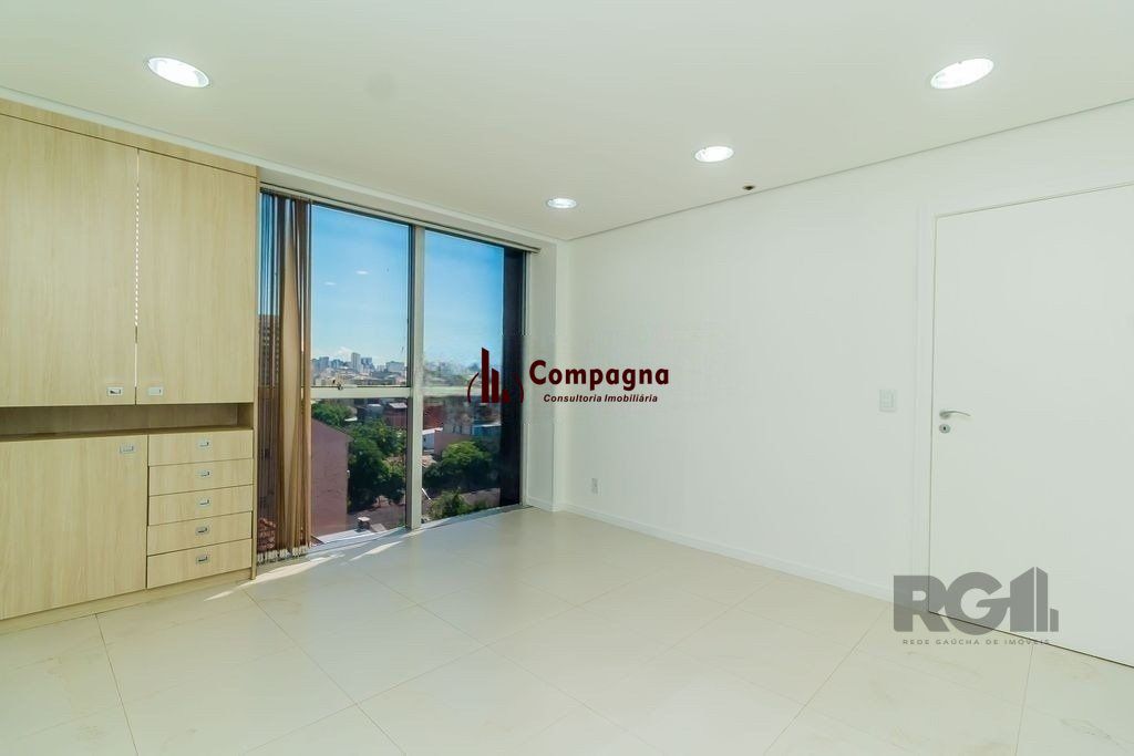 Sala Comercial à venda, 75m², Floresta - Porto Alegre