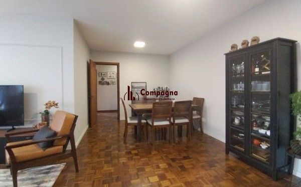 Apartamento de 3 dormitórios e vaga no bairro Petrópolis — foto 2