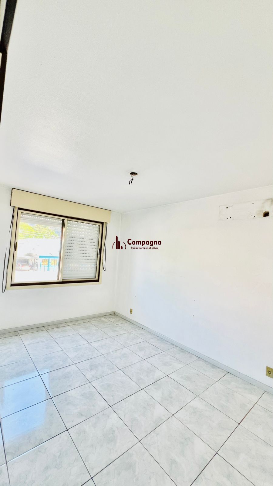 Apartamento no bairro Teresópolis de 2 dormitórios DESOCUPADO — foto 2