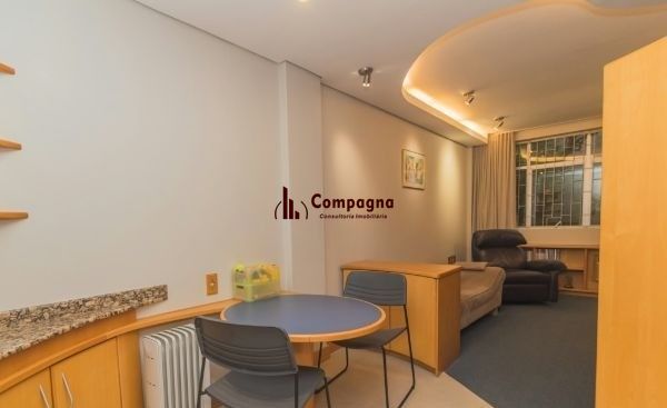 Sala comercial no bairro Petrópolis mobiliada — foto 3
