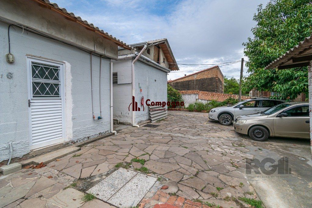 Prédio Comercial à venda, 403m², Santo Antônio - Porto Alegre