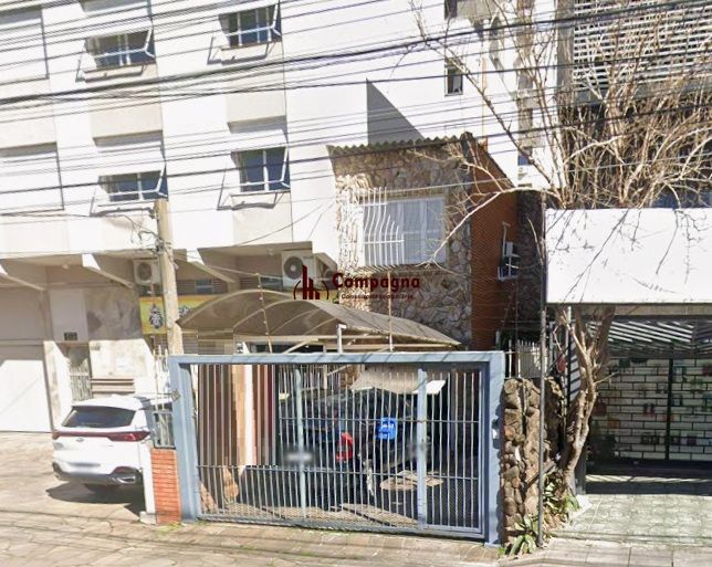 Casa sobrado no Passo D'areia de 3 dormitórios e vaga