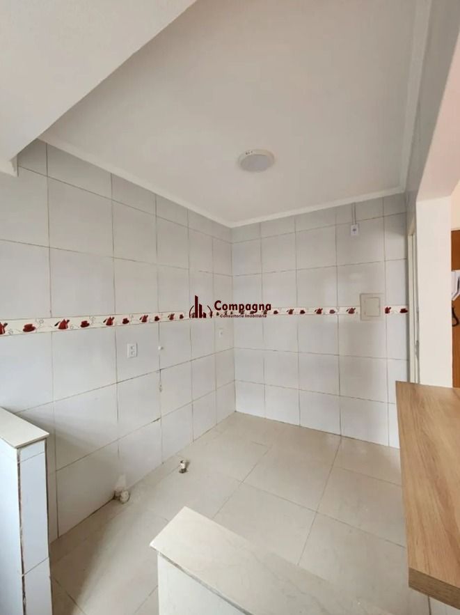 Apartamento de 2 dormitórios e vaga rotativa DESOCUPADO — foto 5