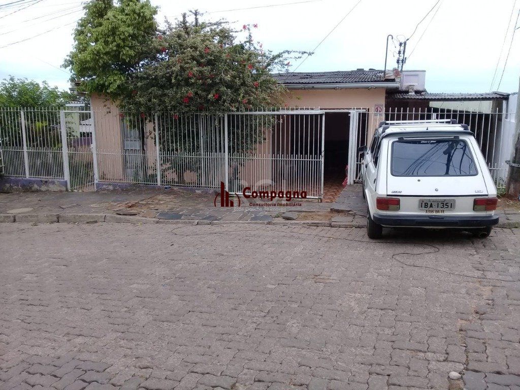 Casa para Venda - 347.76m², 2 dormitórios, 3 vagas - São José