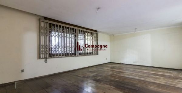 Casa sobrado no bairro Auxiliadora de 5 dormitórios e 4 vagas — foto 5