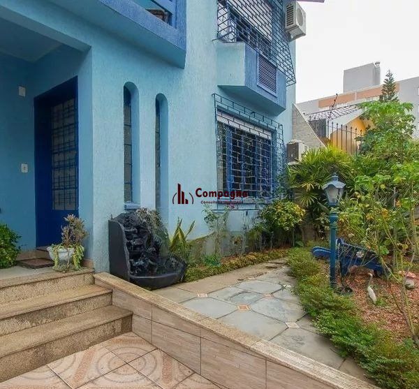 casa sobrado com 4 dormitórios 3 vagas e pátio e piscina