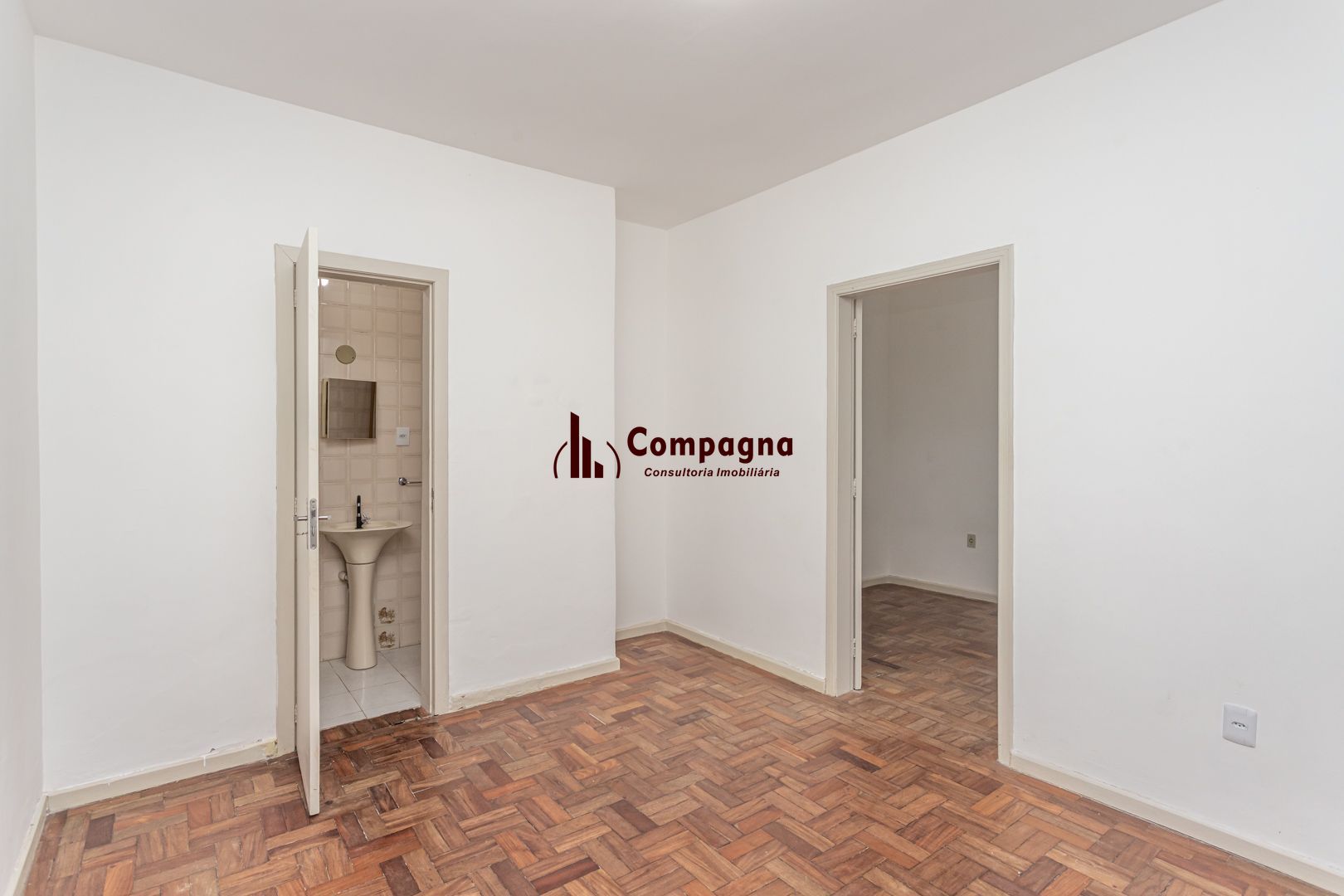 APTO DE 01 NO MENINO DEUS, DESOCUPADO — foto 5