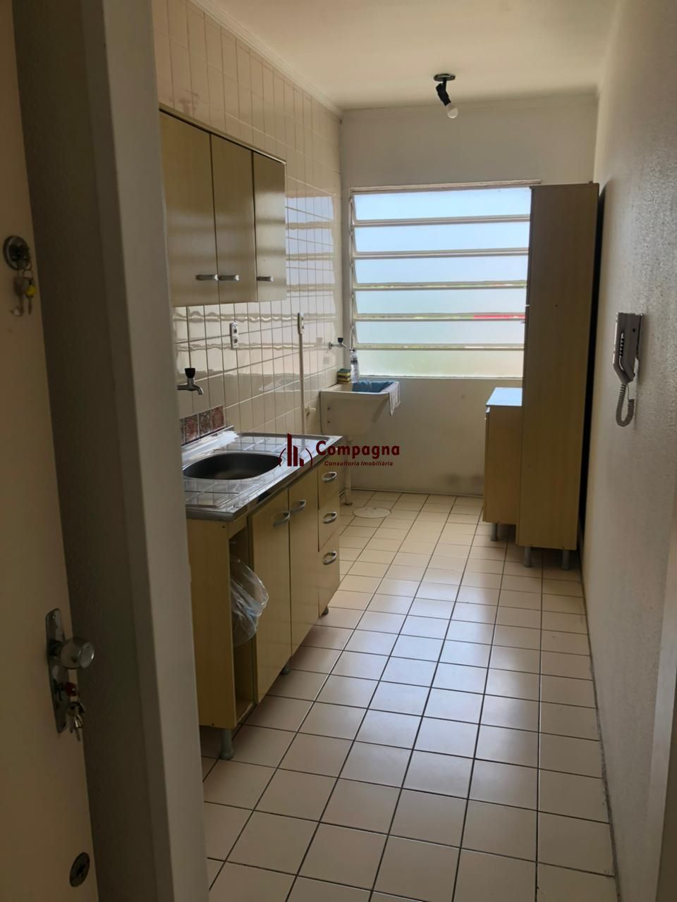 Apartamento de 2 dormitórios, 1 vaga e elevador no bairro Sarandi — foto 5