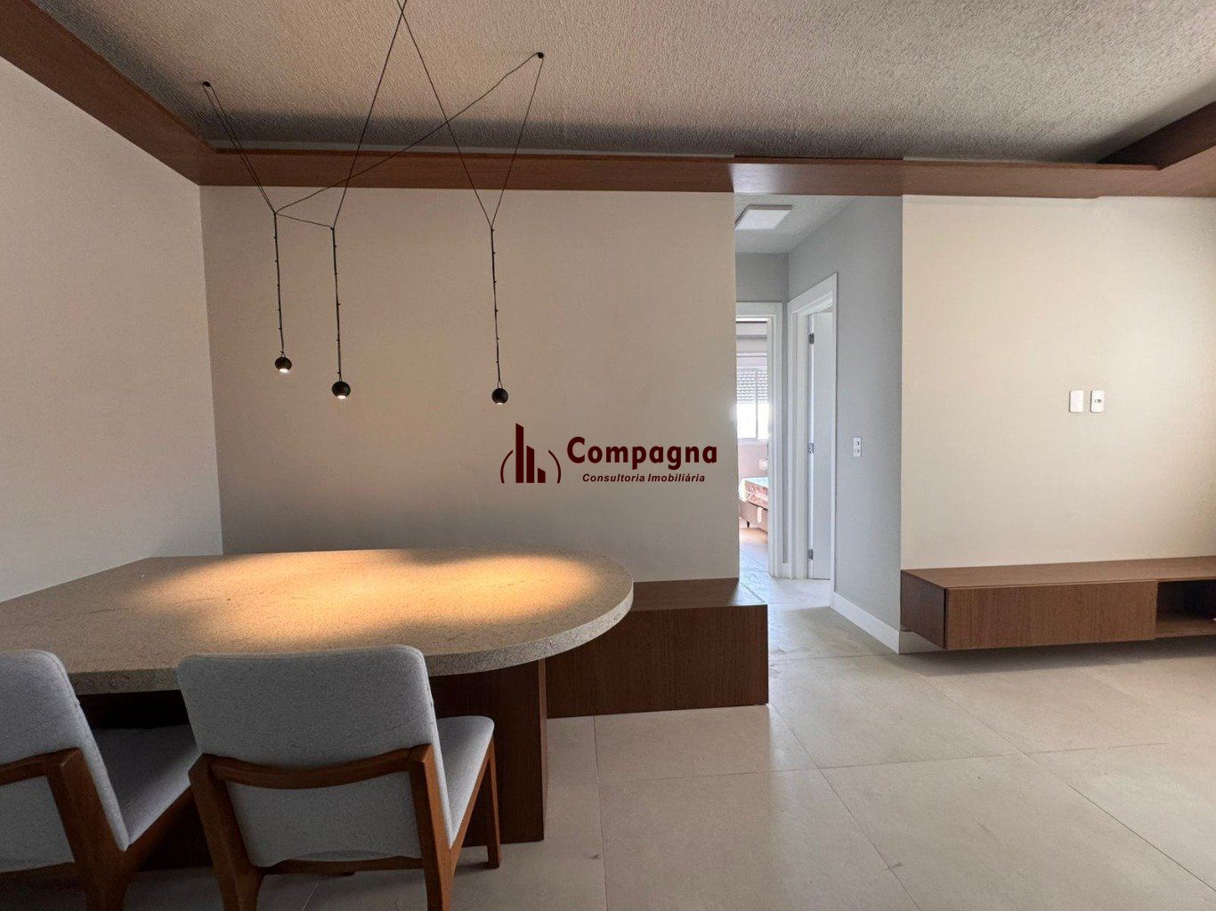Apartamento de 2 dormitórios, elevador e 1 vaga de garagem em Canoas. — foto 4