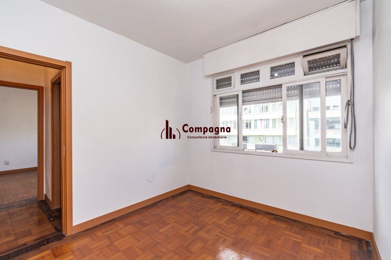 Apartamento com 2 dormitórios 68m² no Bairro Santa Cecília — foto 3