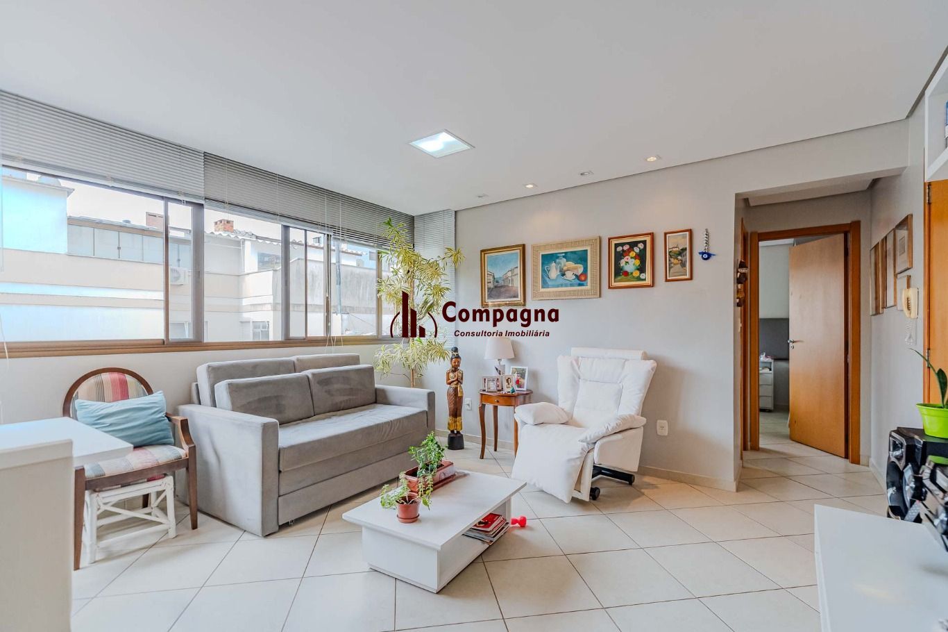 Apartamento com 1 dormitório e 1 vaga de garagem no Bairro Higienópolis — foto 3