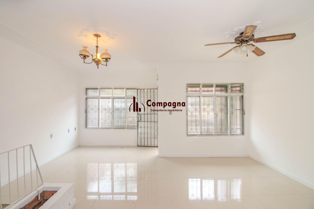 Casa com 3 dormitórios no Bairro Jardim Floresta — foto 4