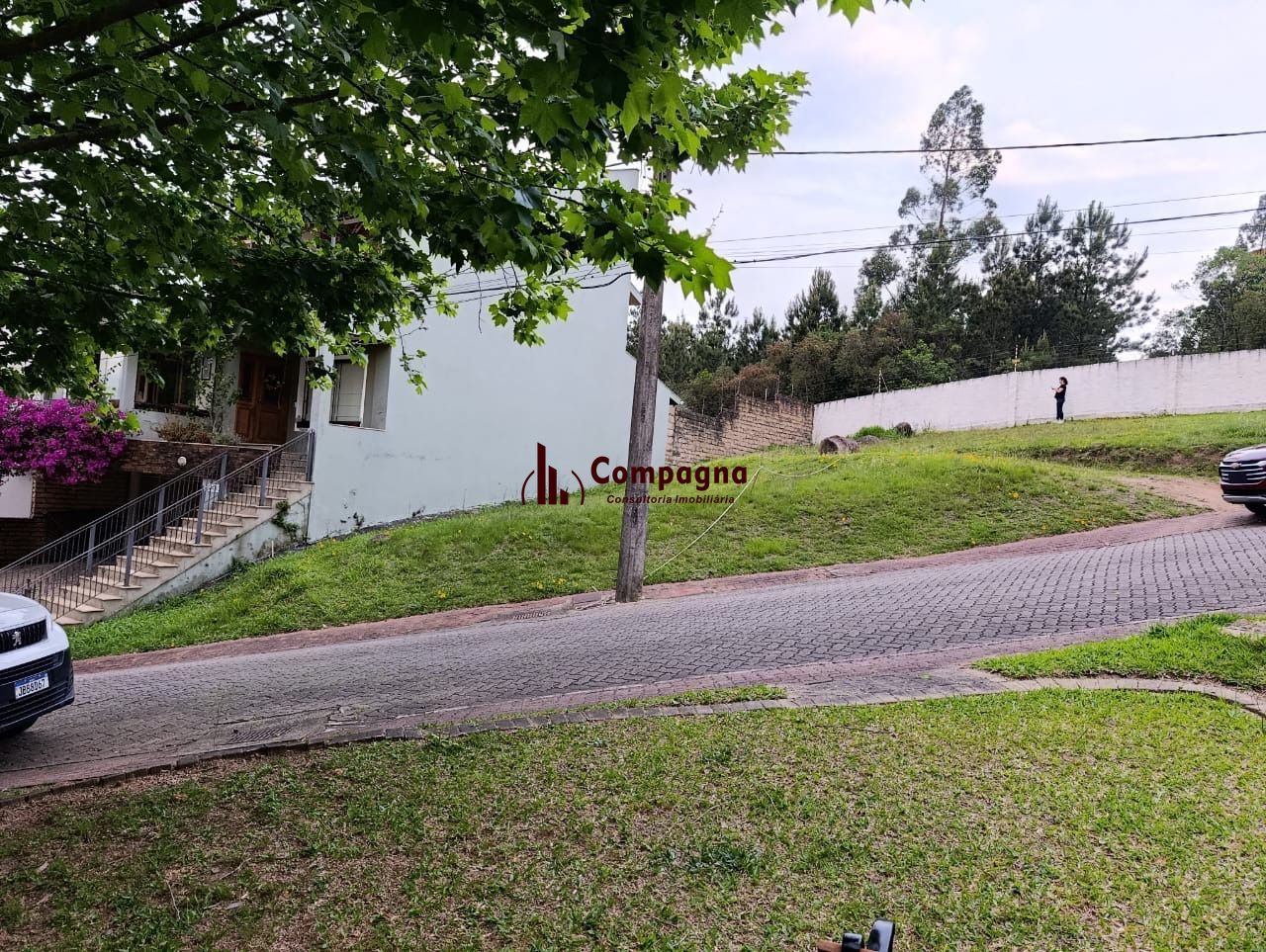 Terreno Bairro Hípica Condomínio Porto do Sol Av. Juca Batista Porto Alegre — foto 2