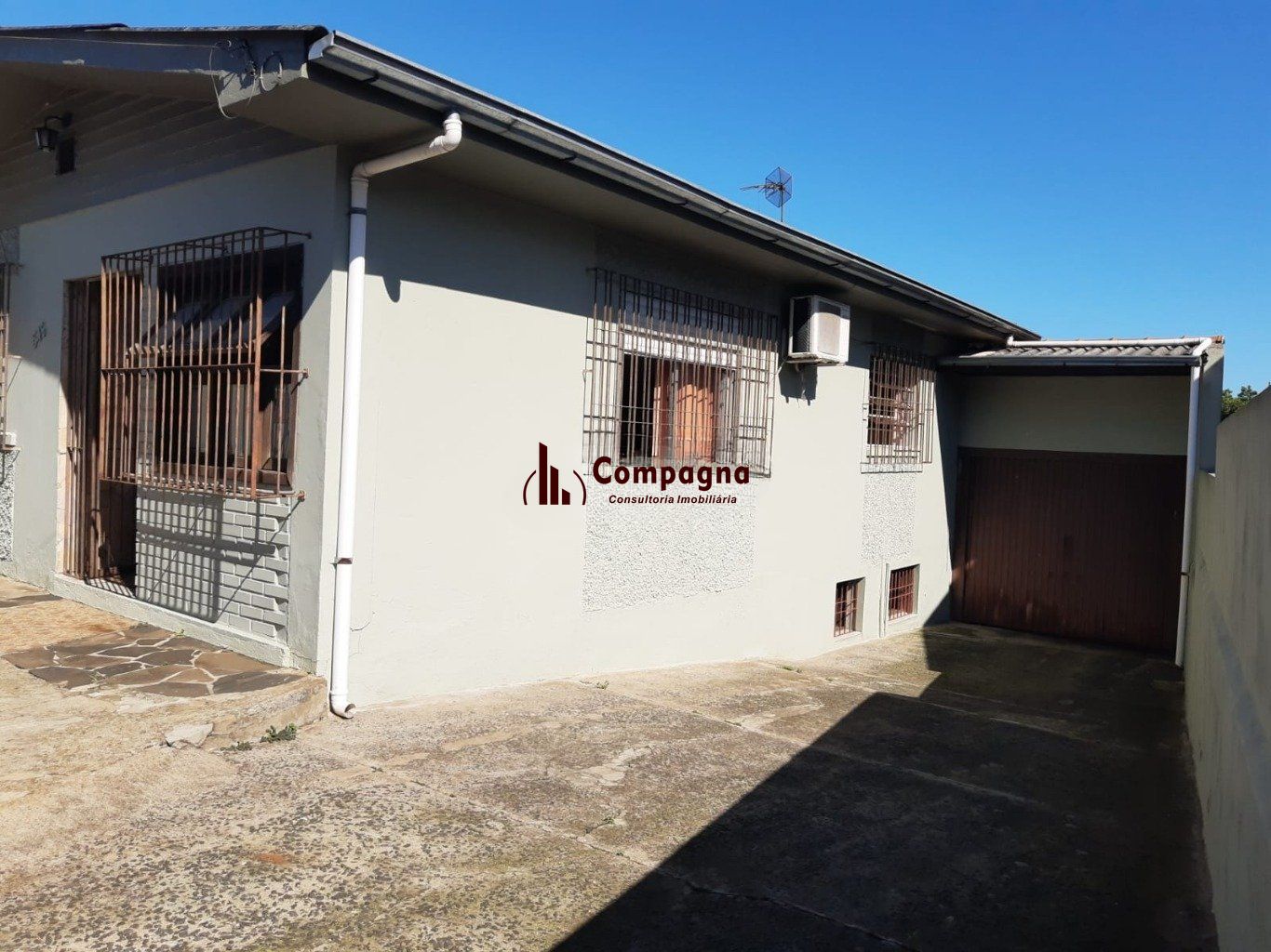 Casa com 3 quartos e 2 vagas de garagem coberta em Cachoerinha. — foto 3