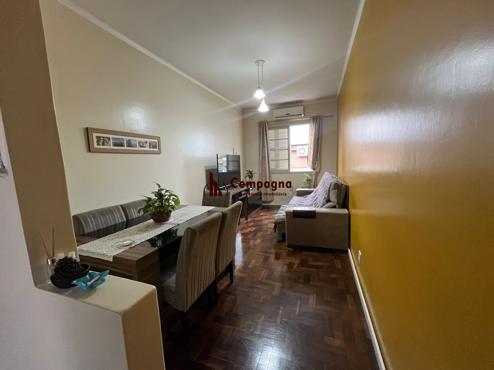 Apartamento com 2 quartos, 2 banheiros e sol da manhã no bairro Vila Ipiranga — foto 2