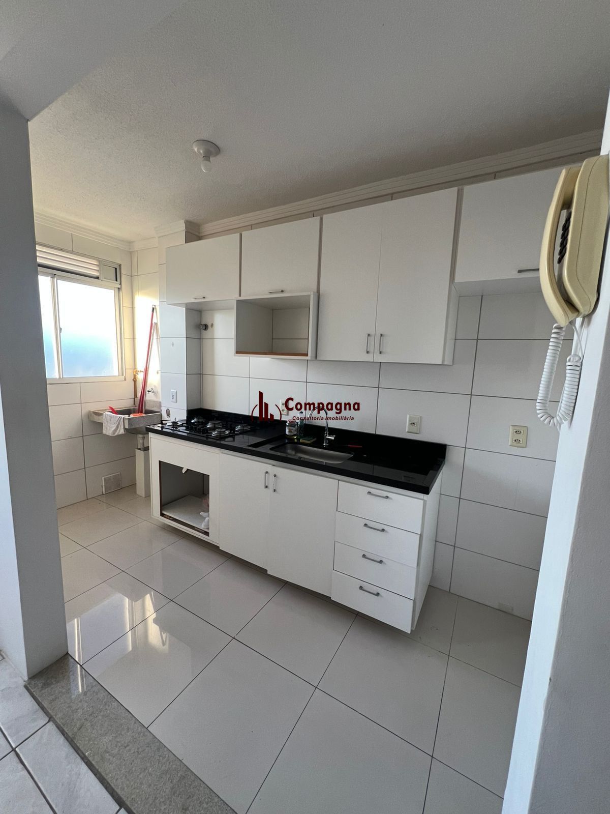Apartamento  2 dormitórios 1 vaga no condomínio Sinai  com piscina e infra