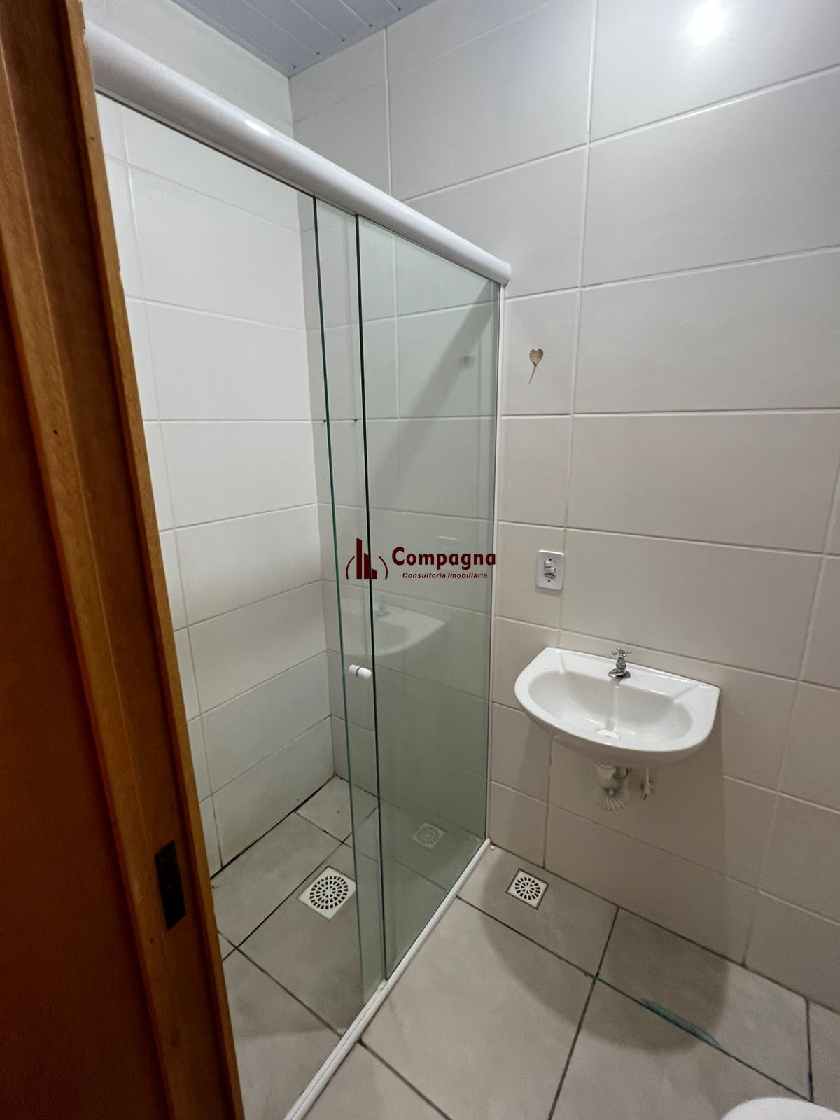 Casa de Condomínio 1 quarto e 1 vaga e pátio fechado à venda, 66m² - Formoza — foto 3