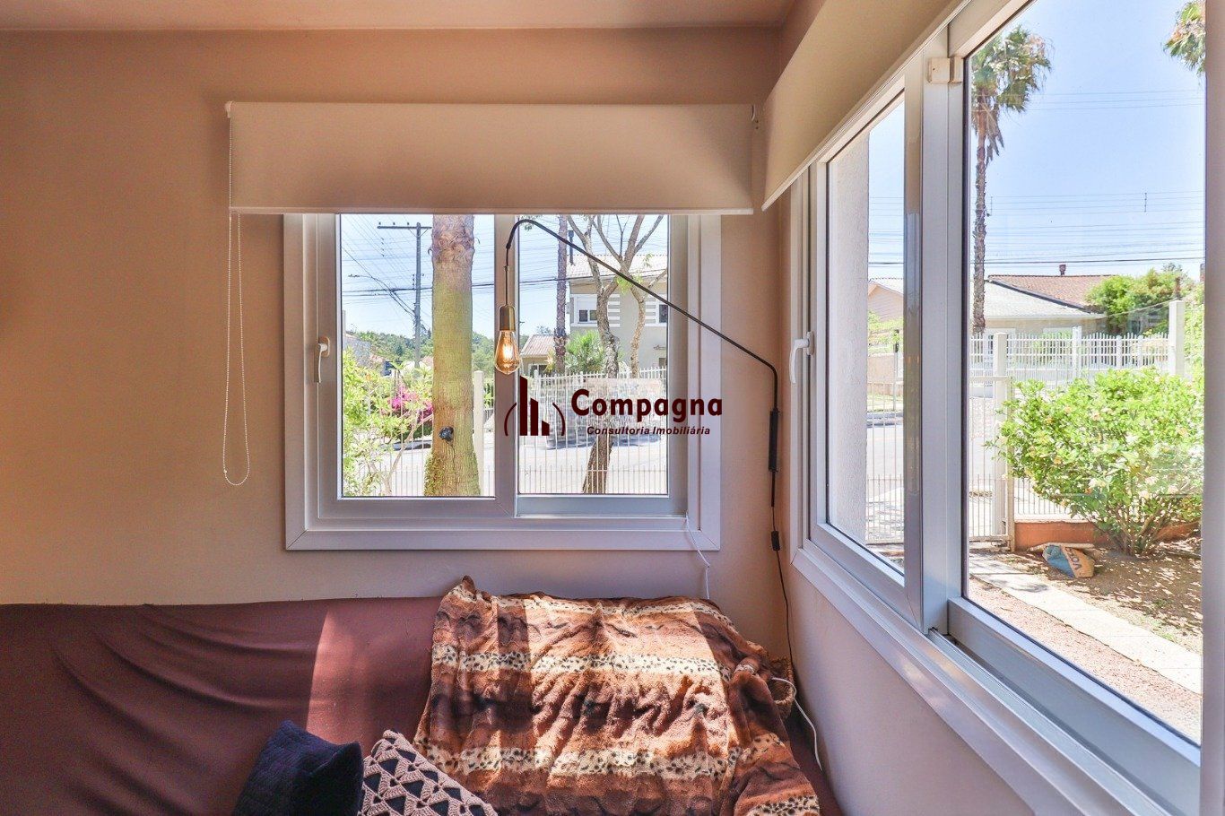 Casa em Condomínio com 3 Dormitórios e 3 Vagas na Lomba do Pinheiro — foto 5