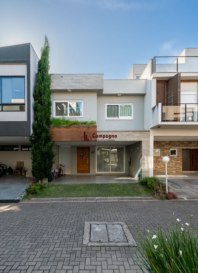 Casa em Condomínio com 4 quartos e 275m² à venda em Sarandi, Porto Alegre. — foto 2