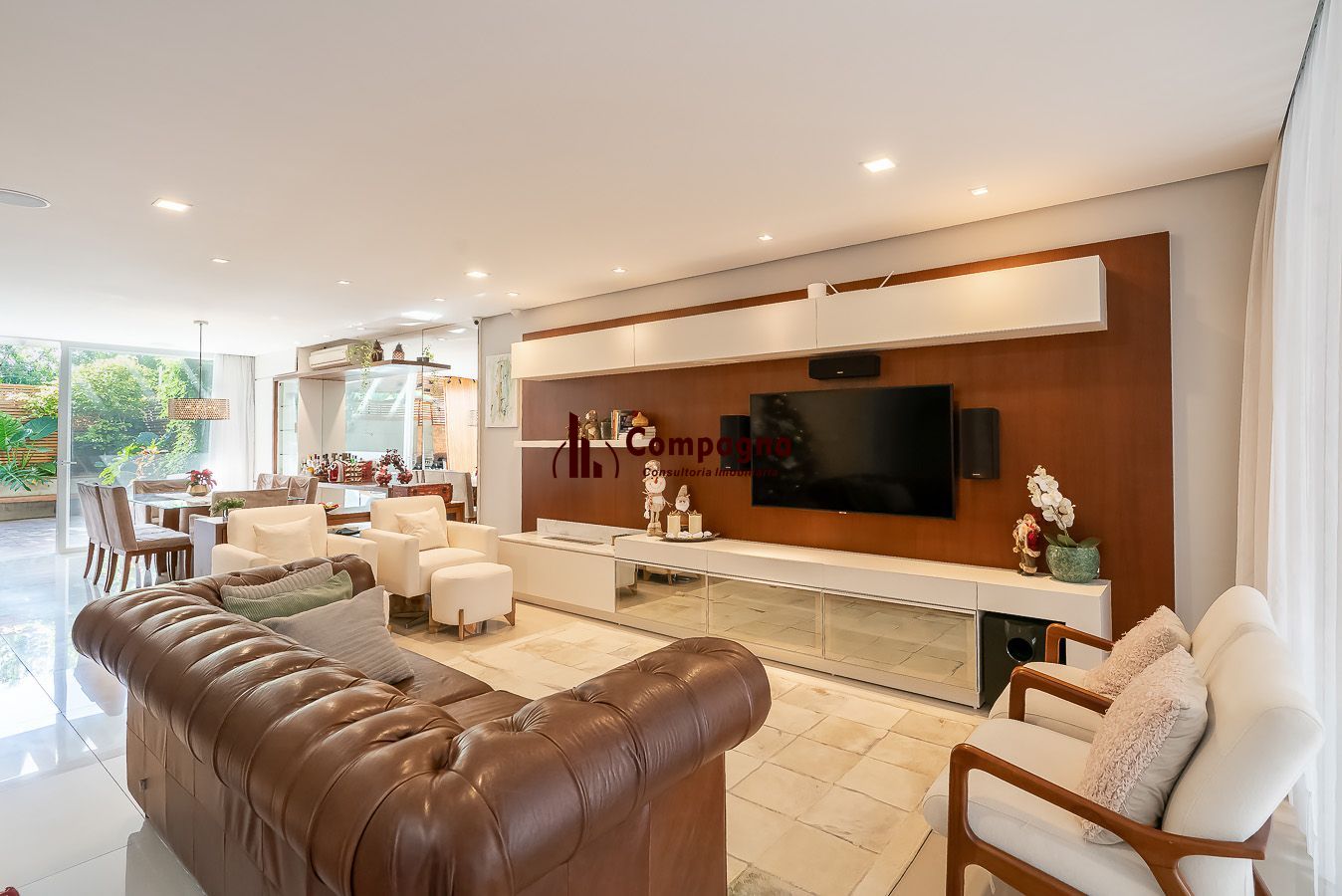 Casa em Condomínio com 4 quartos e 275m² à venda em Sarandi, Porto Alegre. — foto 3