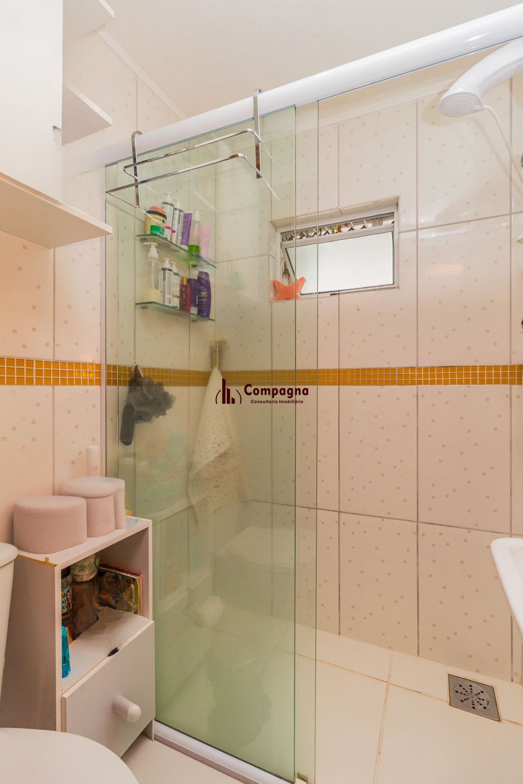 Apartamento com 2 quartos e 1 vaga no Bairro Passo da Areia / Higienópolis. — foto 5