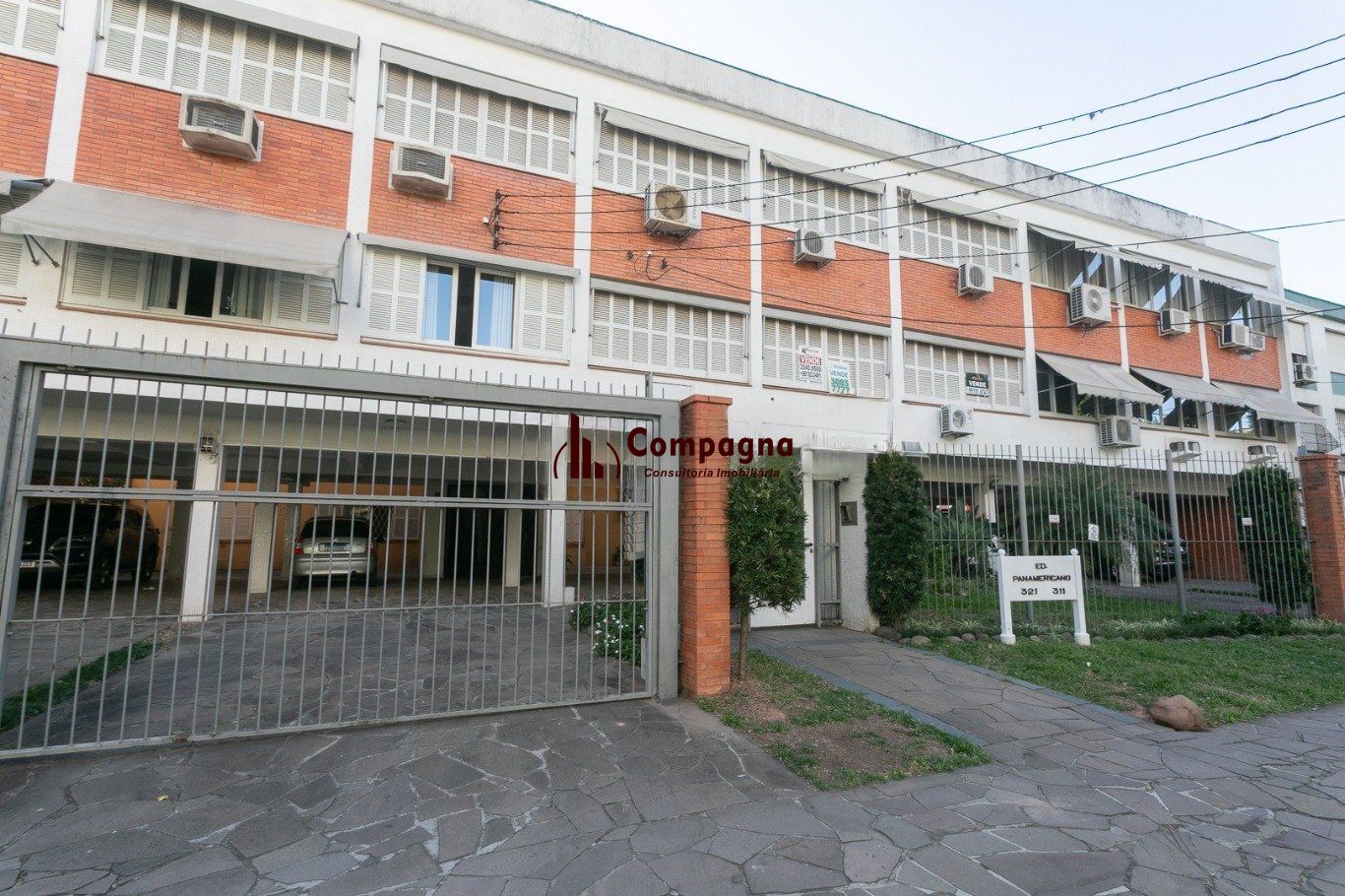 Apartamento de 2 dormitórios no bairro Jardim Lindóia