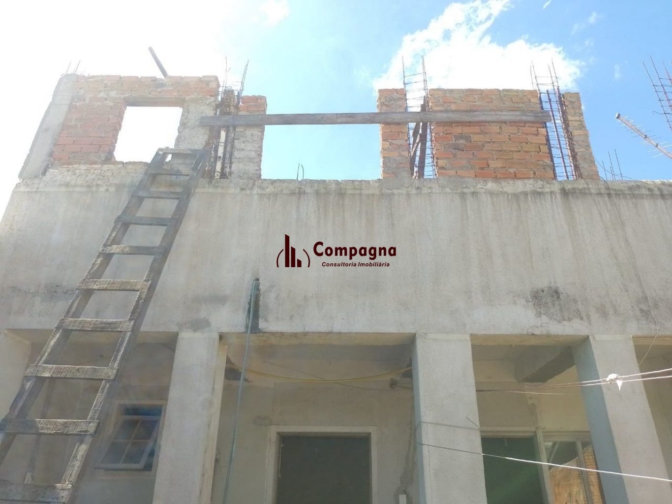 Casa 1 dormitório com 1 vaga de garagem no bairro Mato Grande em Canoas. — foto 4