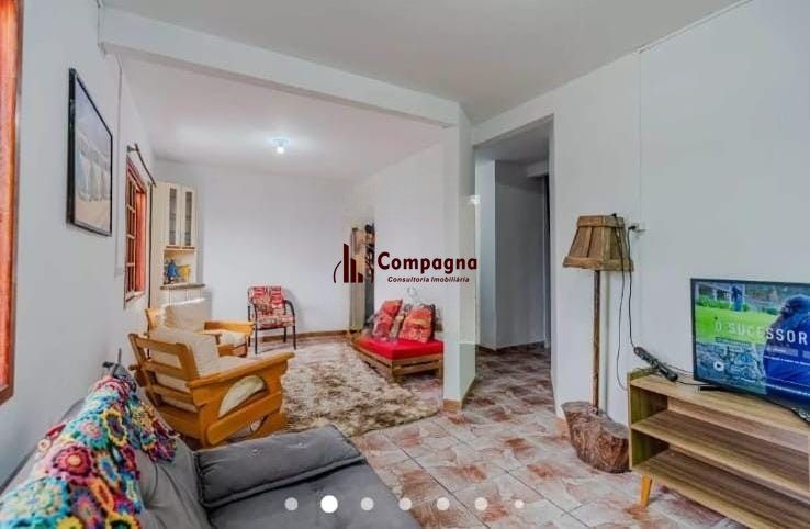Casa com 3 dormitórios em Cachoeirinha — foto 3