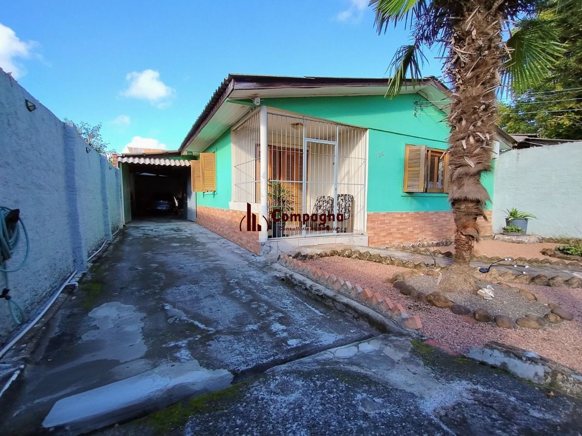 Casa de 3 dormitórios e 4 vagas de garagem em Canoas. — foto 4