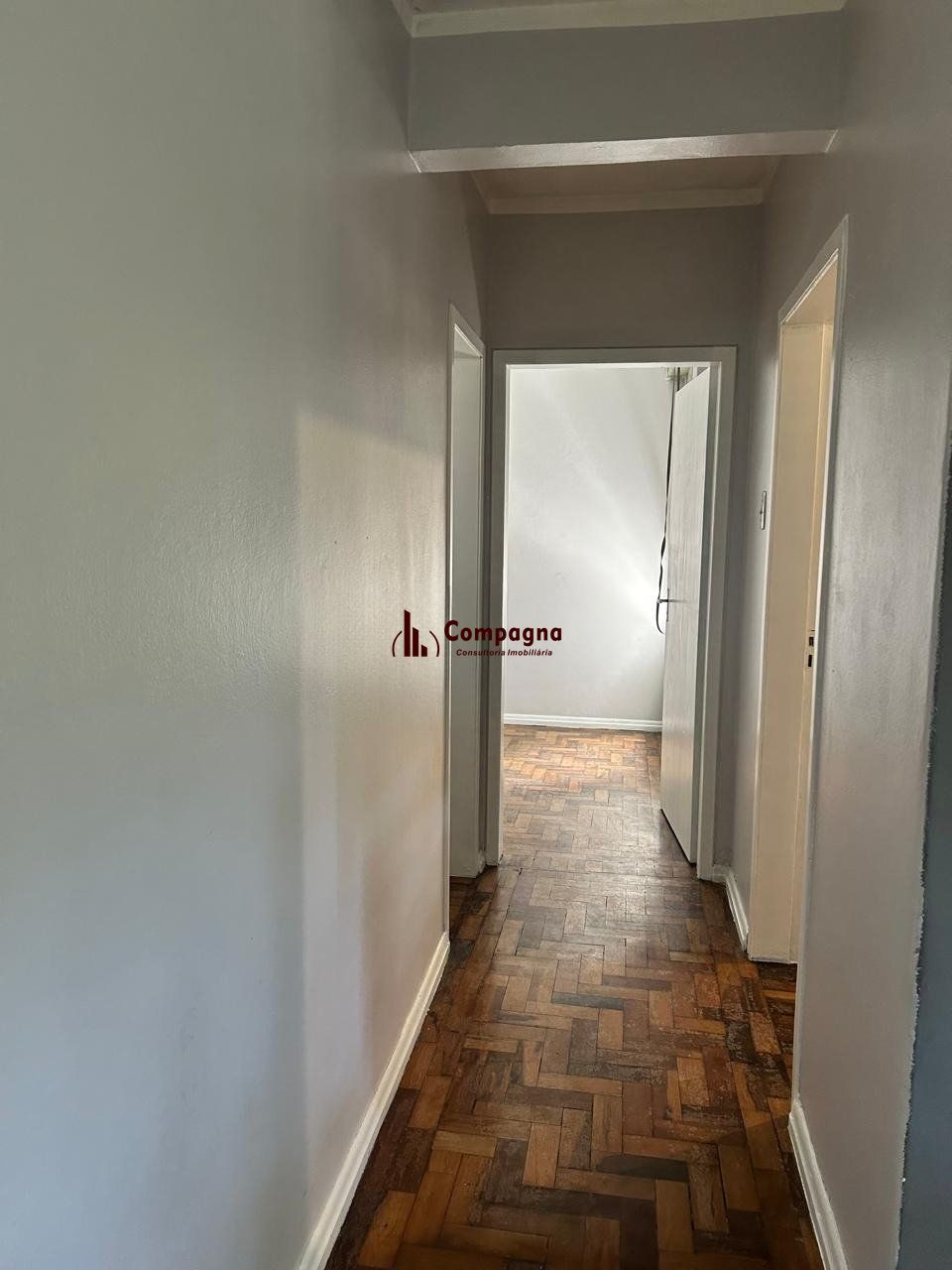 Apartamento 2 Dormitórios com Vaga no Sarandi — foto 2
