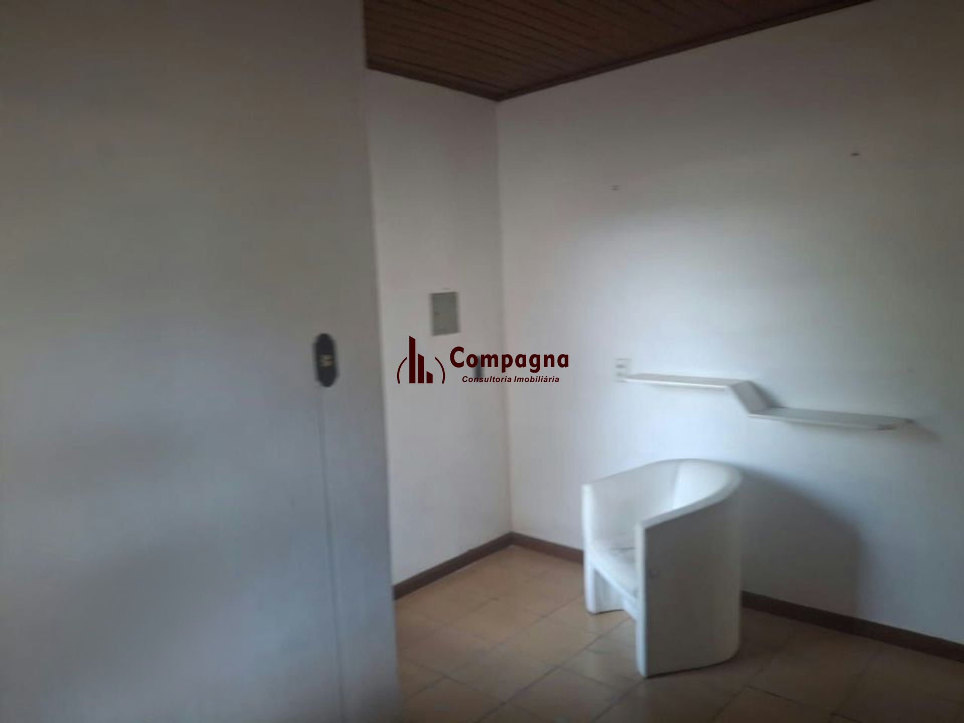 Casa 2 dormitórios com pátio e 3 vagas no Camaquã — foto 5