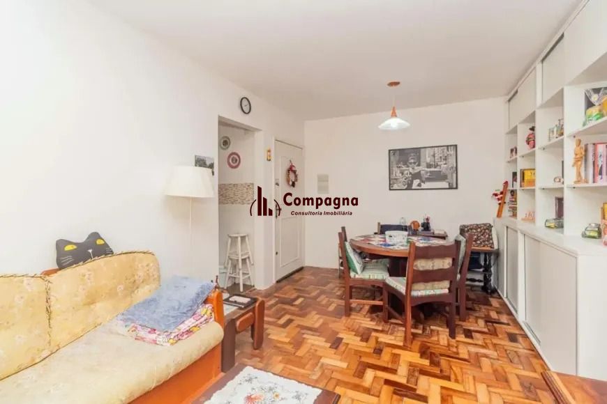 Apartamento com 2 quartos e 58m² à venda em Passo da Areia, Porto Alegre. — foto 4