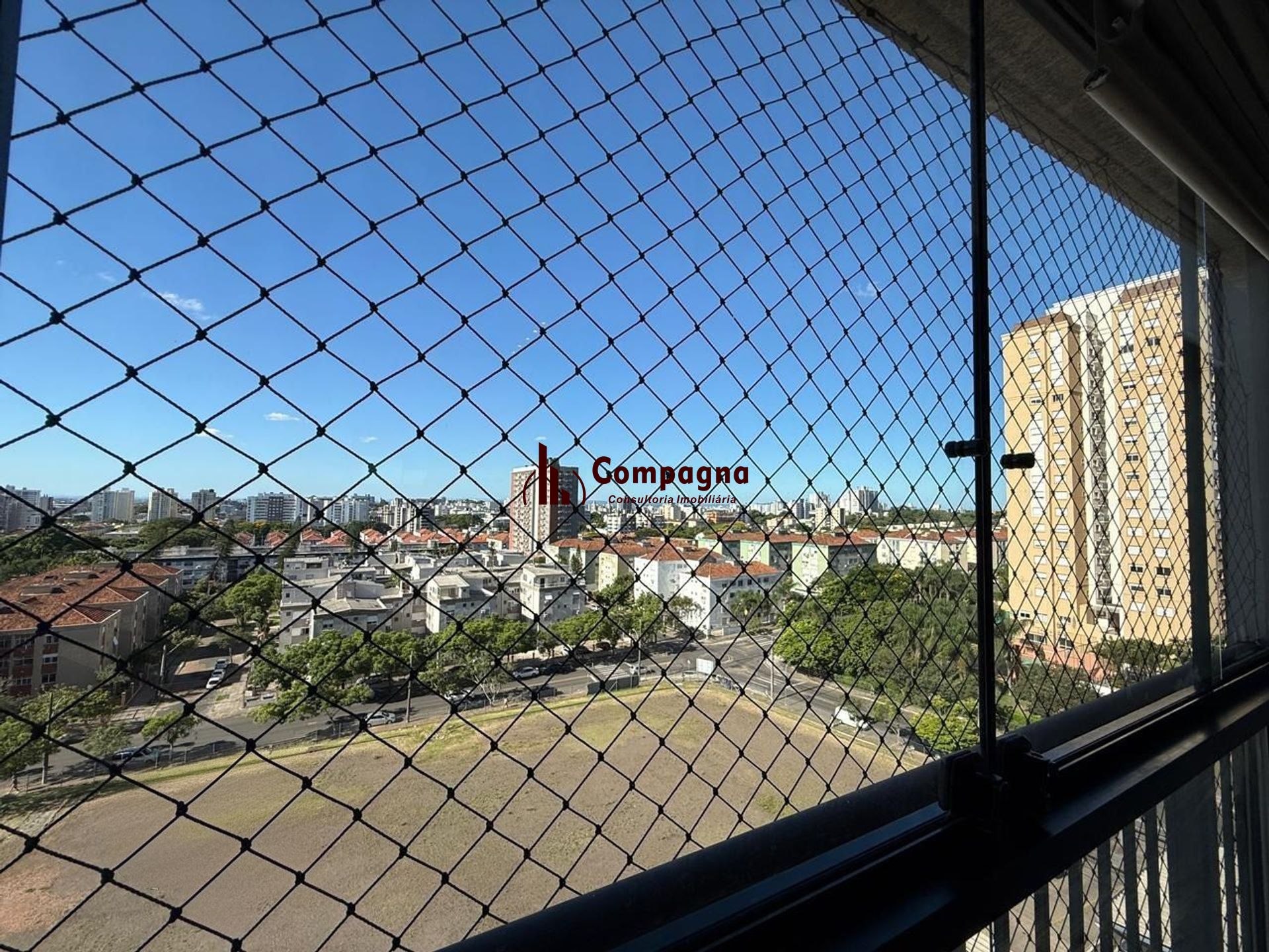 Apartamento de 2 dormitórios, 1 suíte, 2 vagas e 94m² no Jardim Europa. — foto 4