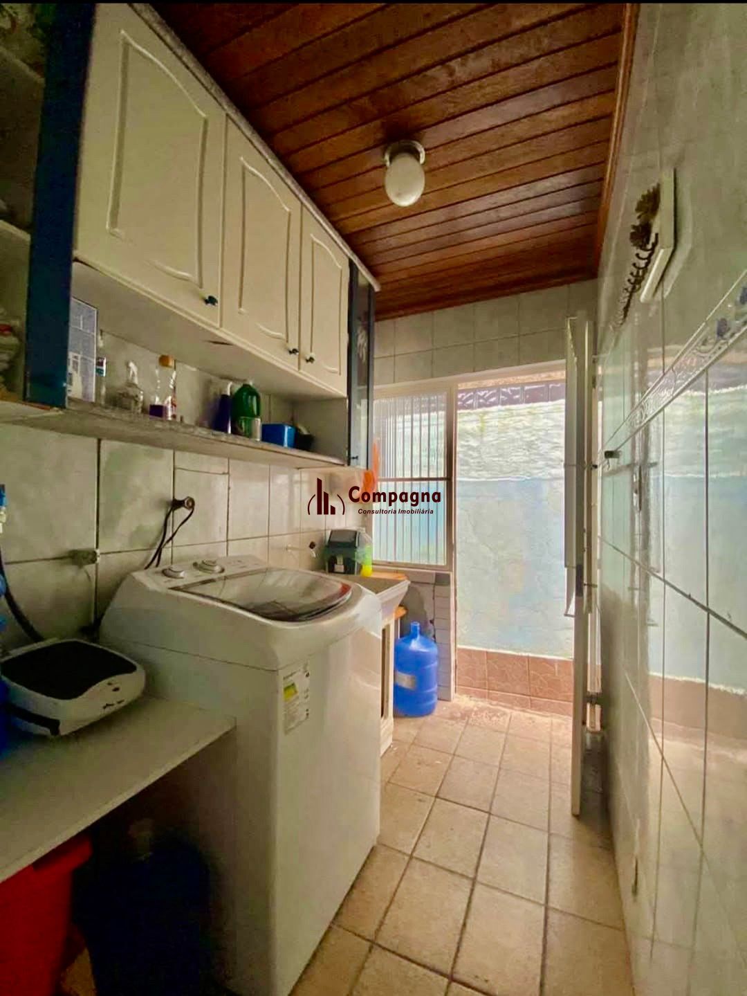 Casa com pátio 144m2 2 quartos com vaga Bairro Passo das Pedras Porto Alegre — foto 3