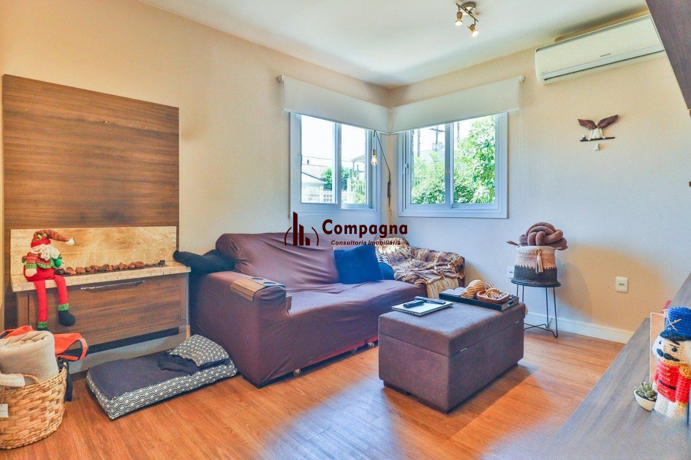 Casa em Condomínio com 3 Dormitórios e 3 Vagas na Lomba do Pinheiro — foto 4