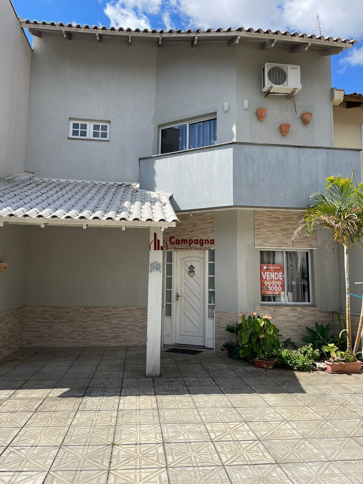 Casa 3 Quartos, com piscina e 2 vagas no Passo das Pedras